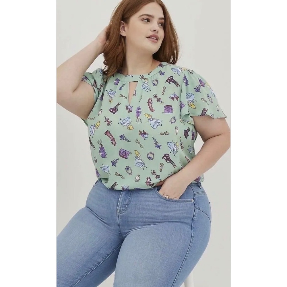Torrid Disney Alice in Wonderland Sage Green Keyhole Flutter Sleeve Blouse 1